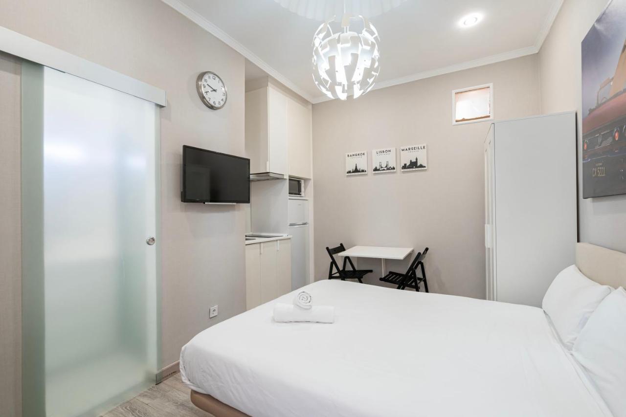 Rodas Apartment Madrid Exterior photo